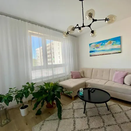 Apartment Vrotebunahuq